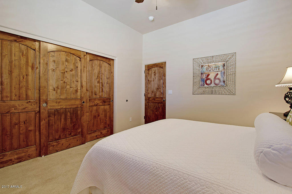 109 W Summerset Dr, Phoenix, AZ 85085 photo 36