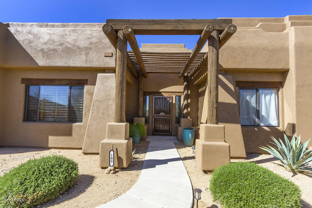 109 W Summerset Dr, Phoenix, AZ 85085 photo 2
