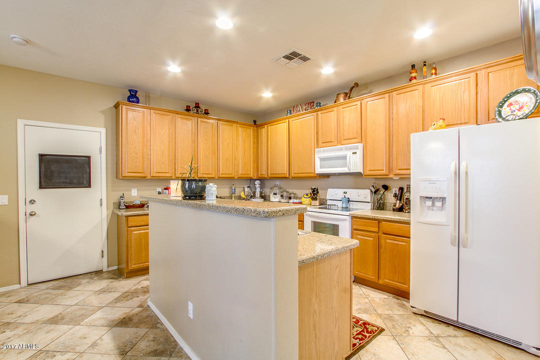 5861 E Holmes Ave, Mesa, AZ 85206 photo 8