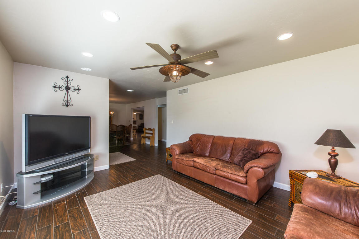 2328 W Evans Dr, Phoenix, AZ 85023 photo 8