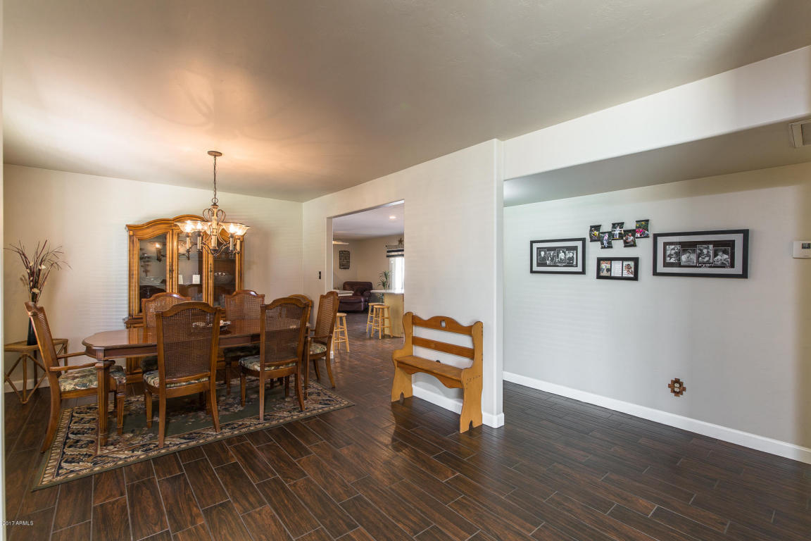 2328 W Evans Dr, Phoenix, AZ 85023 photo 5