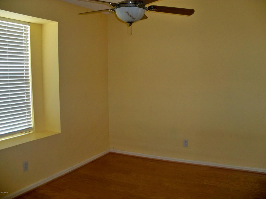 1249 E Taro Ln, Phoenix, AZ 85024 photo 14