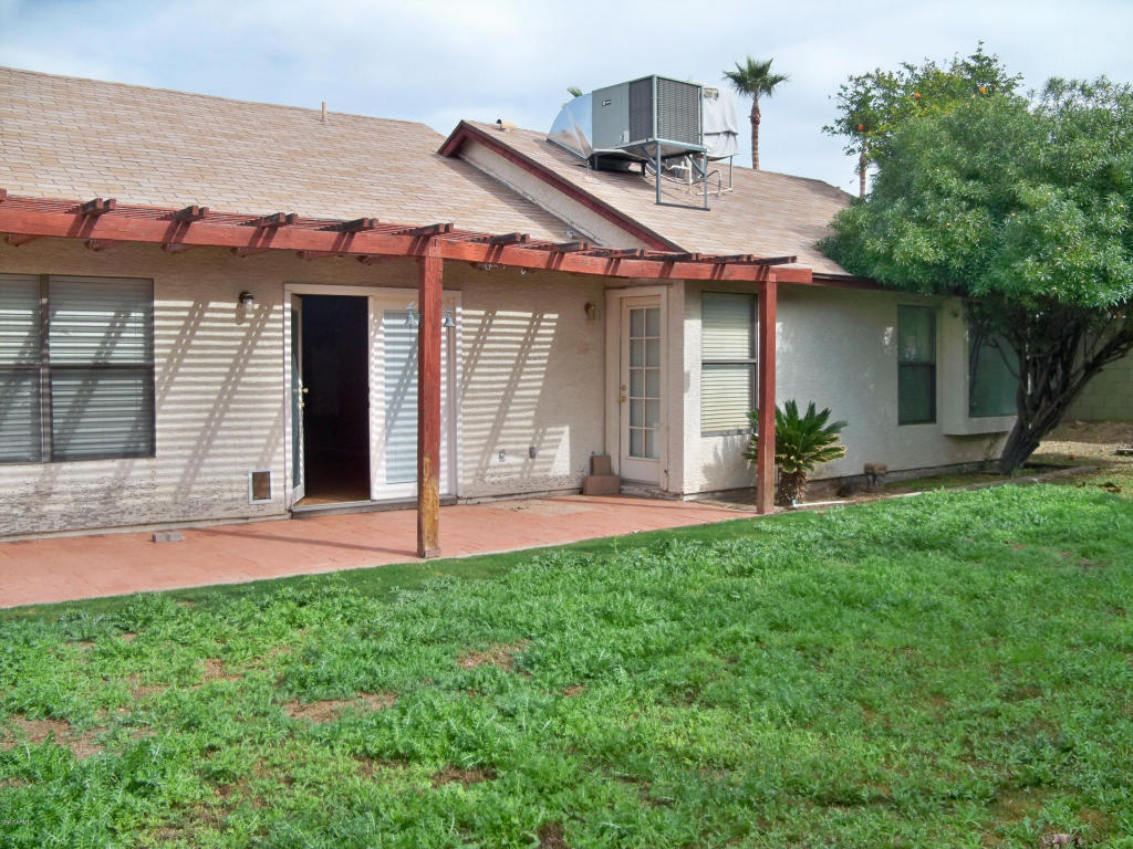 1249 E Taro Ln, Phoenix, AZ 85024 photo 17