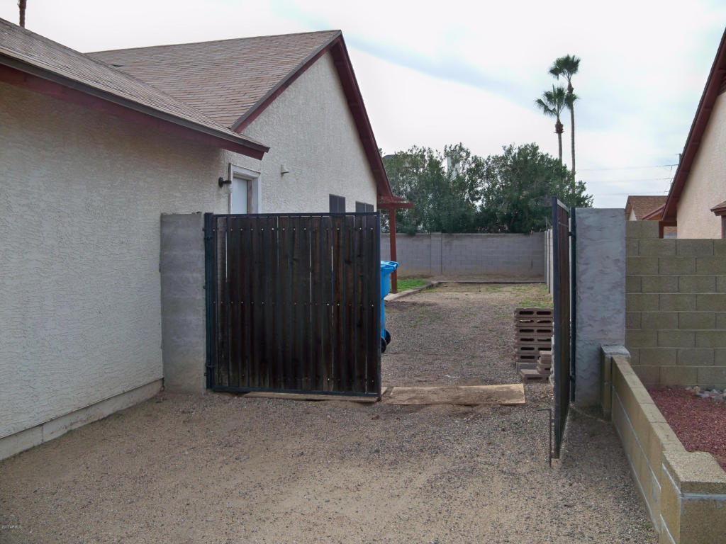 1249 E Taro Ln, Phoenix, AZ 85024 photo 19