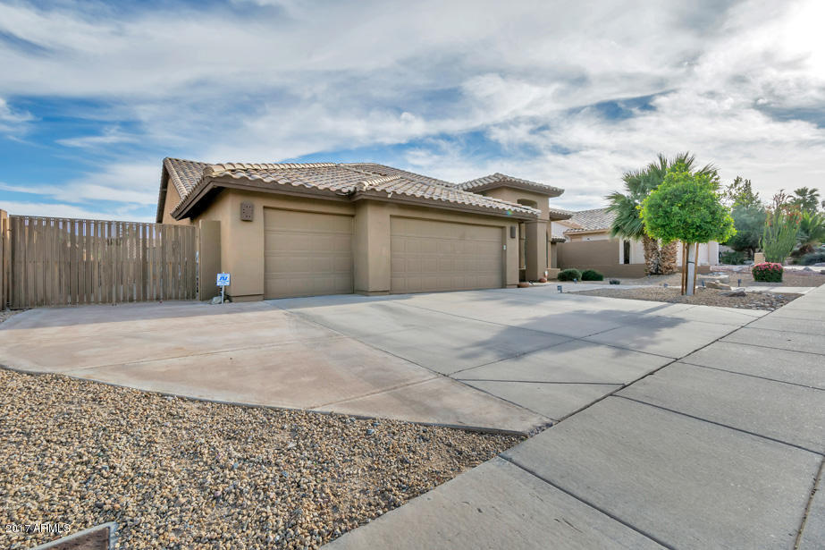2039 E Tecoma Rd, Phoenix, AZ 85048 photo 2