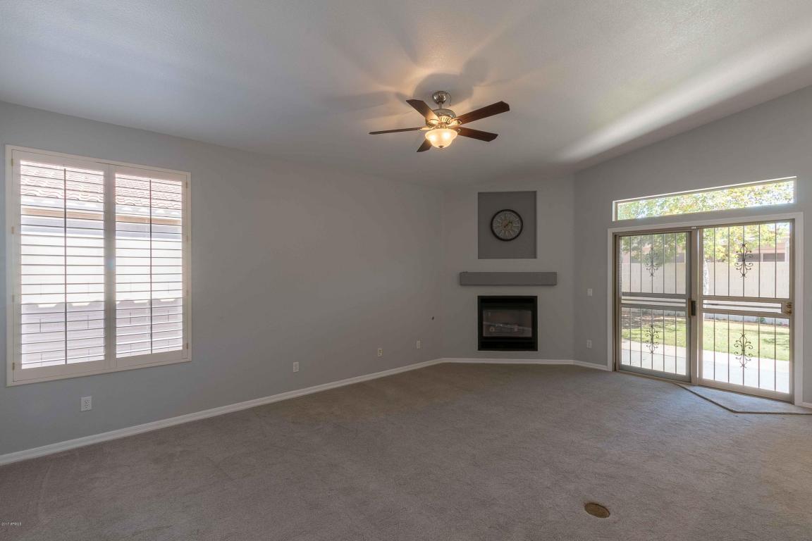 4489 E Apricot Ln, Gilbert, AZ 85298 photo 7