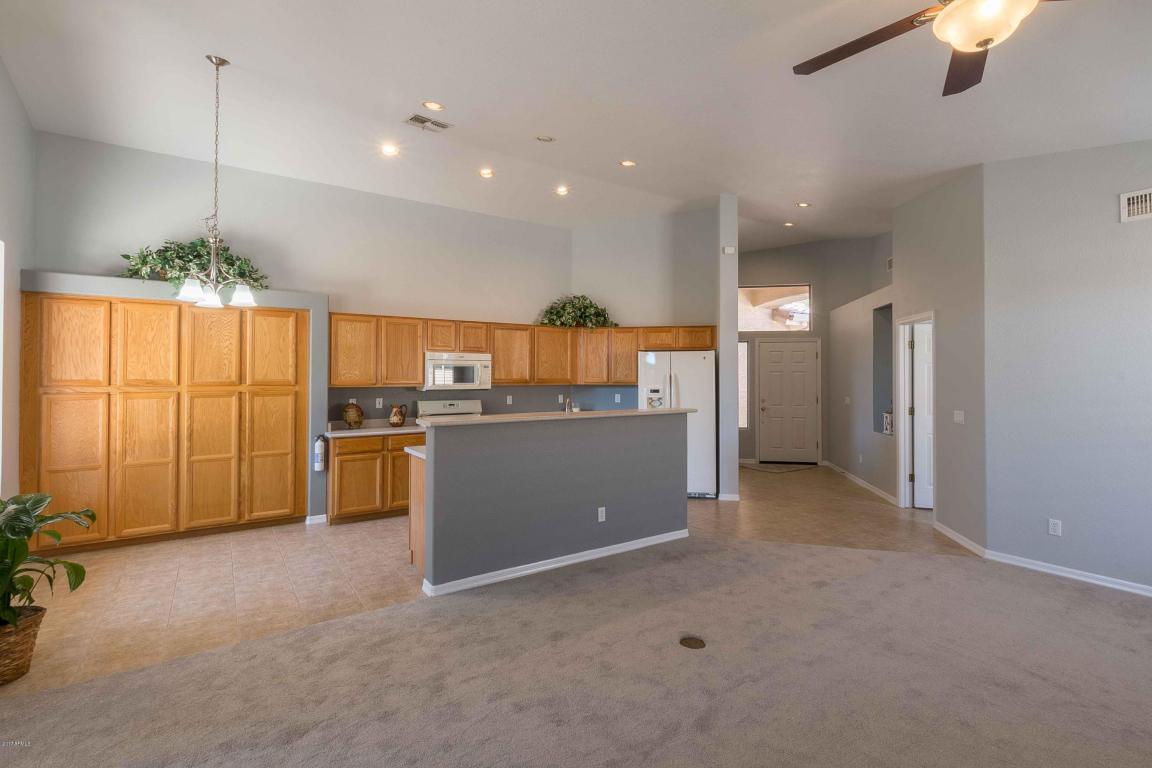 4489 E Apricot Ln, Gilbert, AZ 85298 photo 10