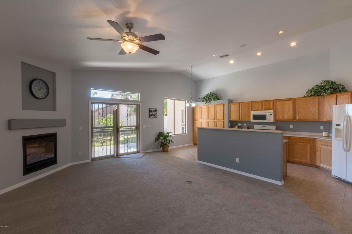 4489 E Apricot Ln, Gilbert, AZ 85298 photo 6
