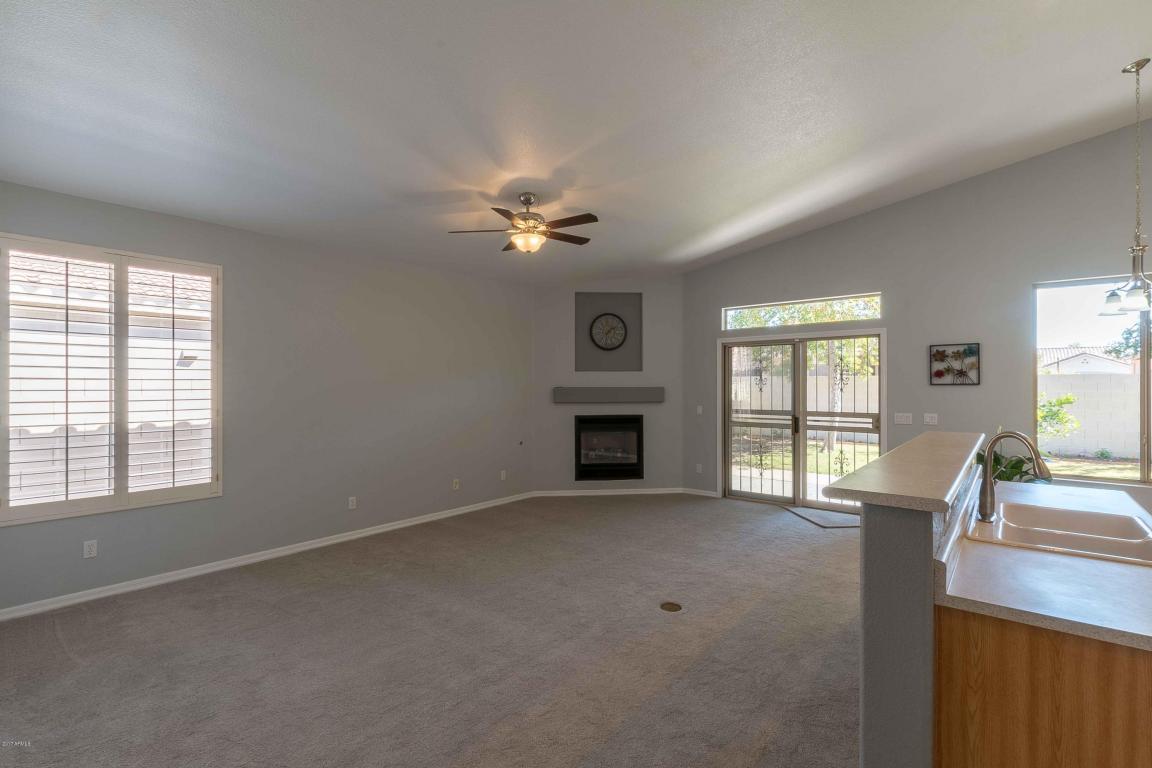 4489 E Apricot Ln, Gilbert, AZ 85298 photo 5