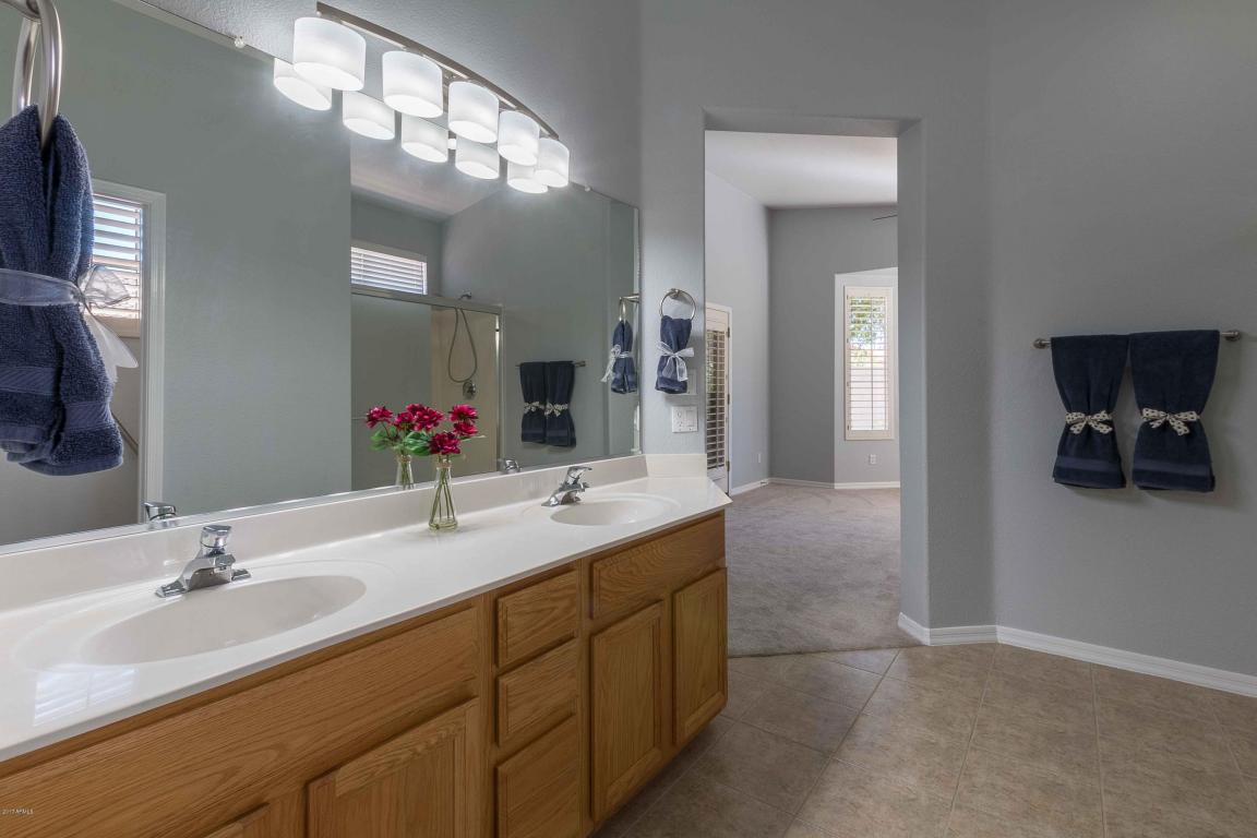 4489 E Apricot Ln, Gilbert, AZ 85298 photo 19