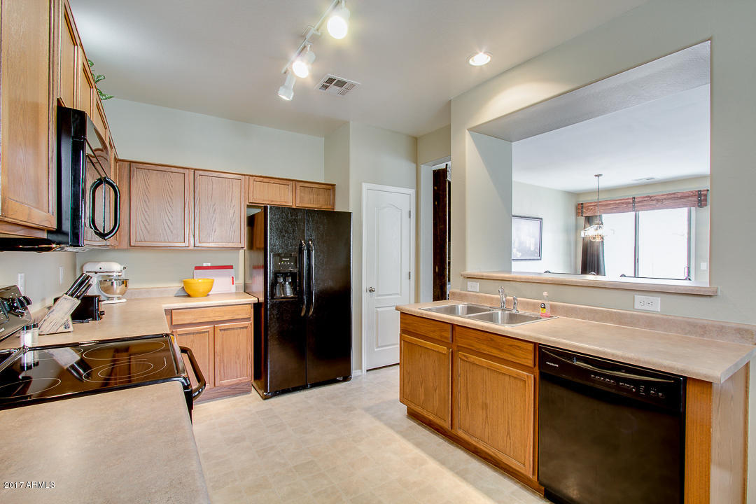 3838 E Yeager Dr, Gilbert, AZ 85295 photo 12