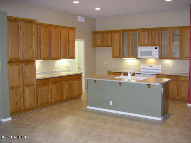 9765 E Natal Ave, Mesa, AZ 85209 photo 2