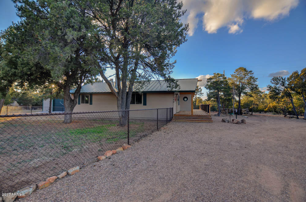 3340 Cedar Dr, Overgaard, AZ 85933 photo 29