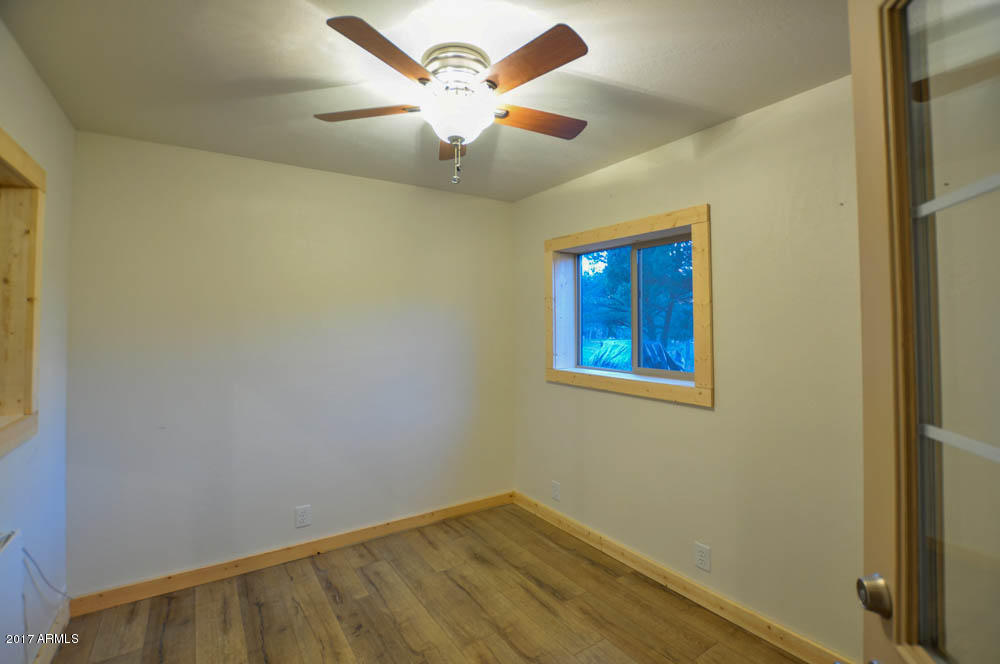 3340 Cedar Dr, Overgaard, AZ 85933 photo 27
