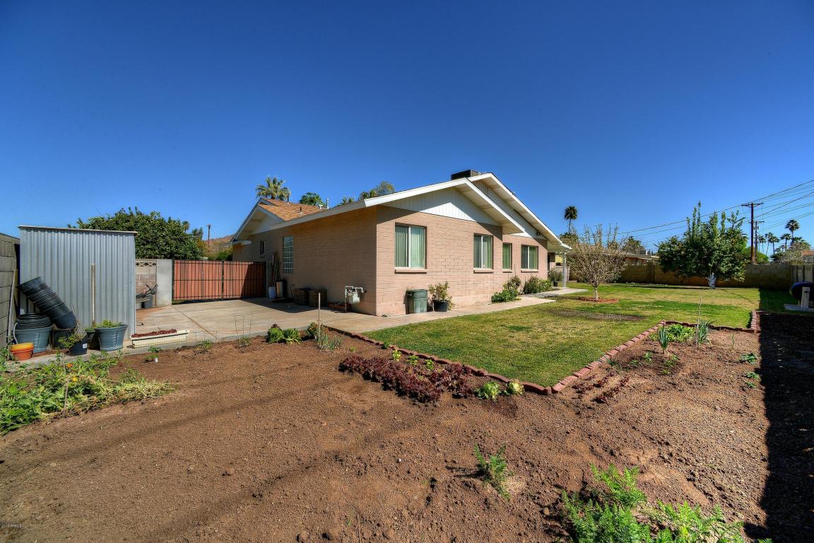 5011 E Mitchell Dr, Phoenix, AZ 85018 photo 23
