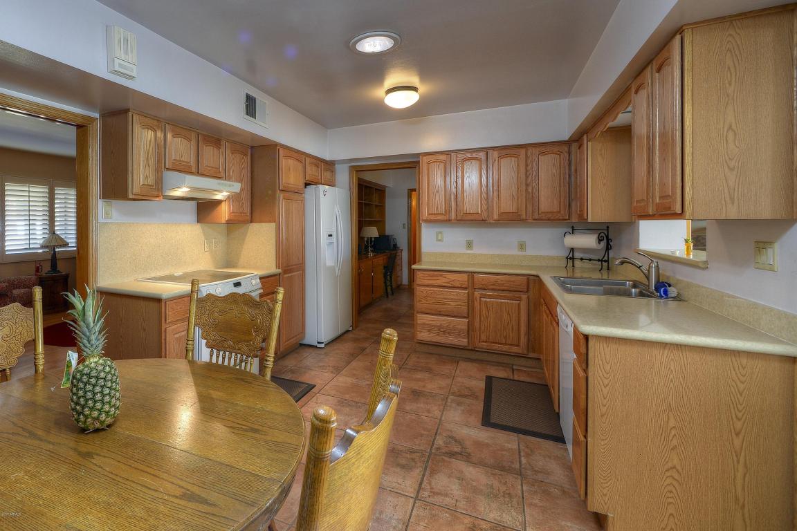 5011 E Mitchell Dr, Phoenix, AZ 85018 photo 7