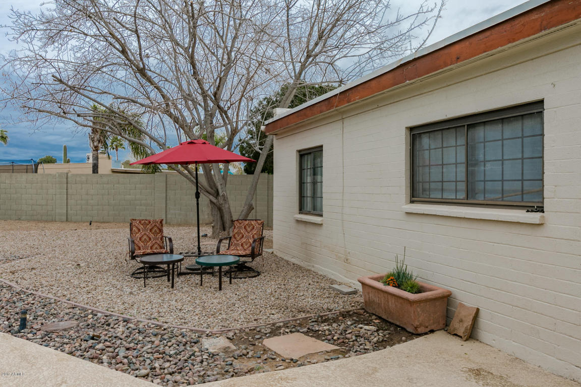 3631 E Garden Dr, Phoenix, AZ 85028 photo 13