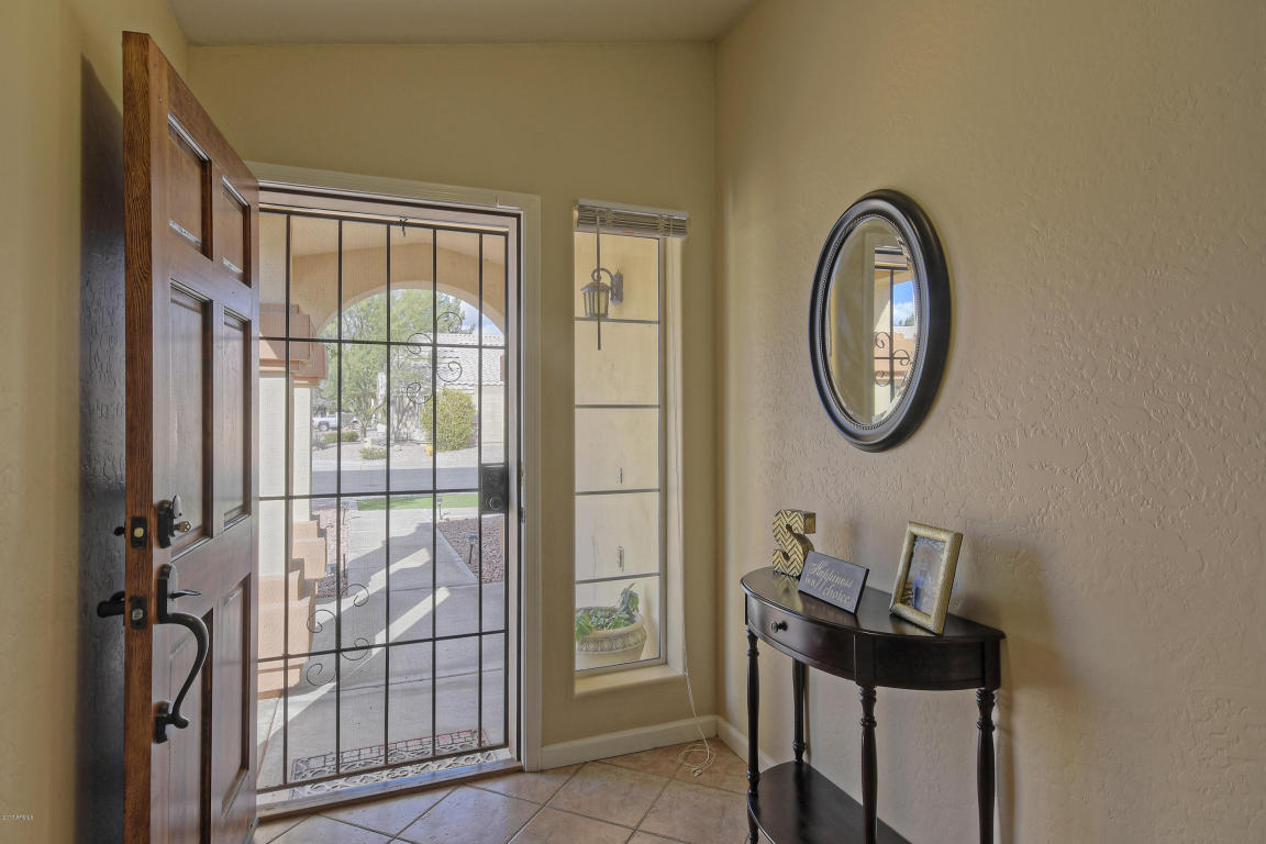 1521 W Shellfish Dr, Gilbert, AZ 85233 photo 3