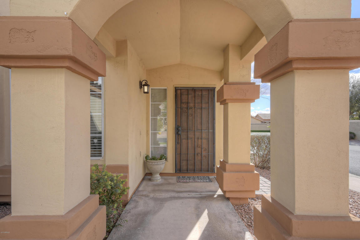 1521 W Shellfish Dr, Gilbert, AZ 85233 photo 2