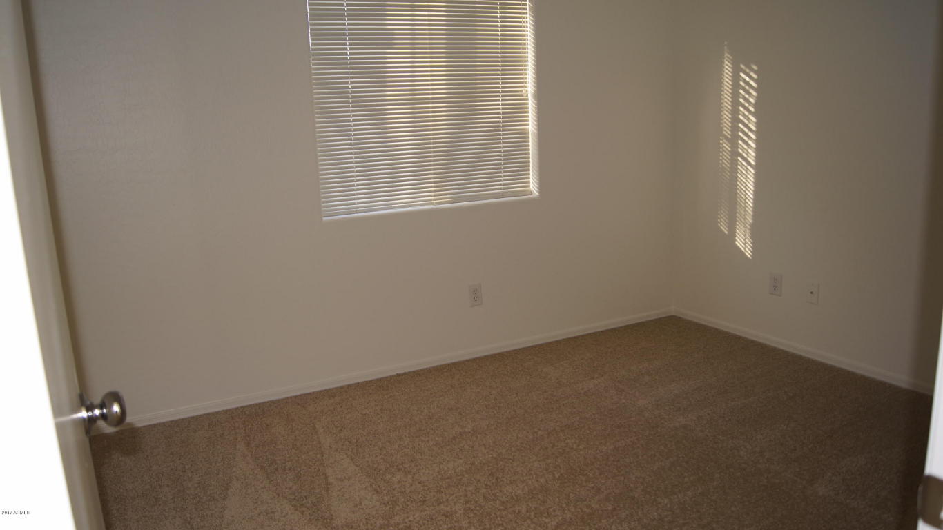 1917 Emily Ln, Gilbert, AZ 85295 photo 12