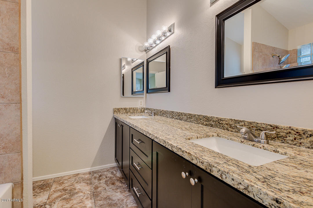 4419 E Towne Ln, Gilbert, AZ 85234 photo 17