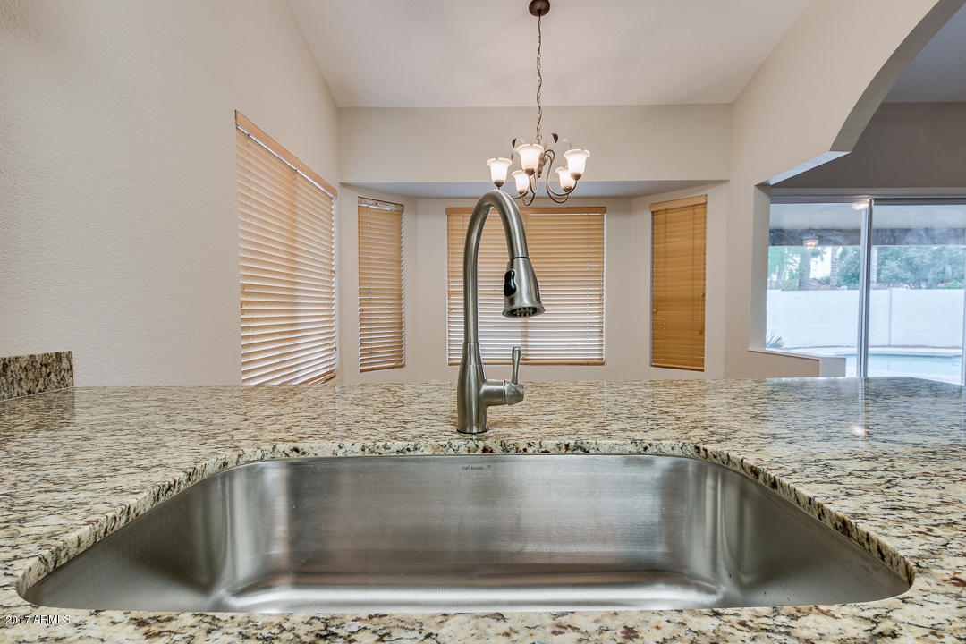 4419 E Towne Ln, Gilbert, AZ 85234 photo 11