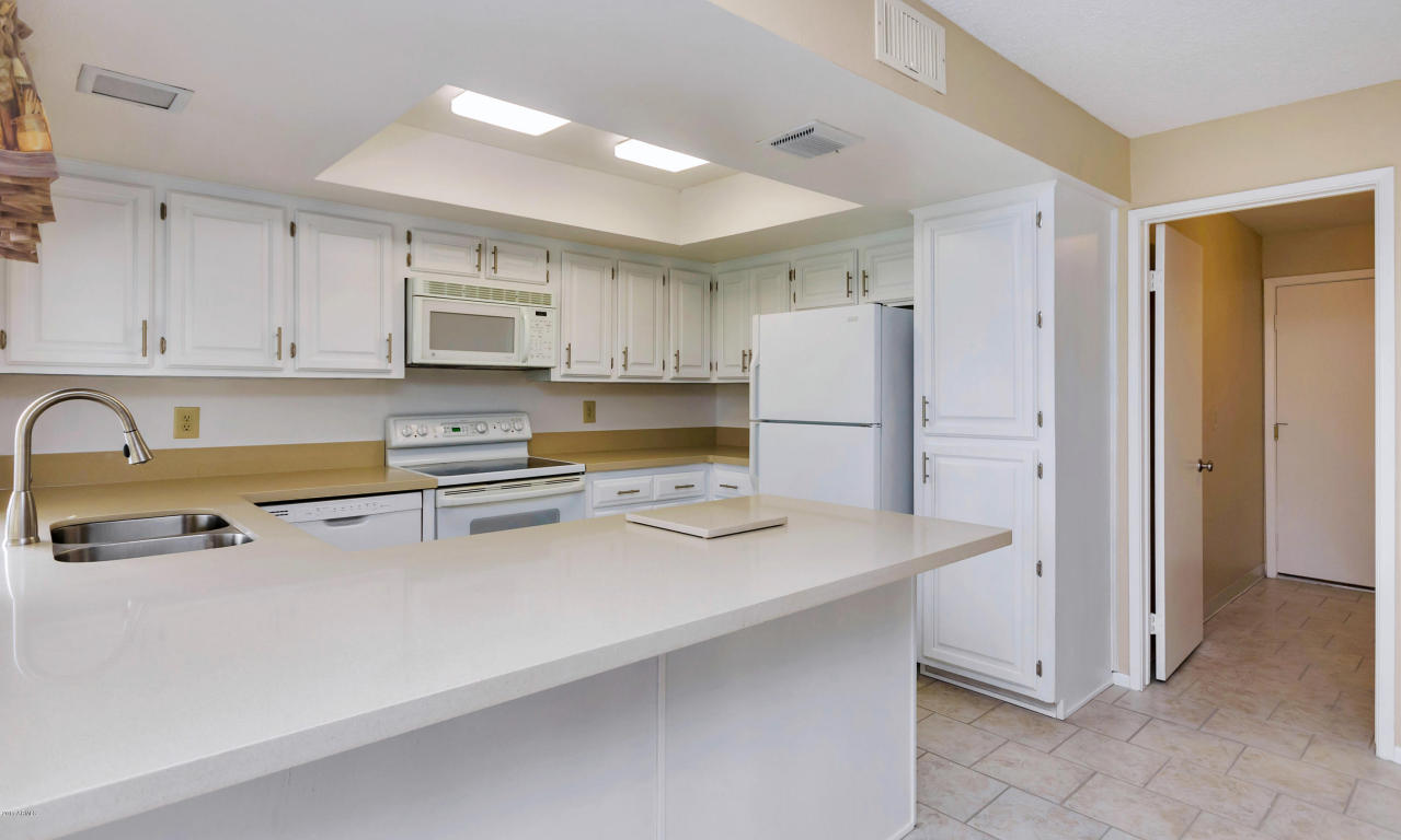 4766 E Ahwatukee Dr, Phoenix, AZ 85044 photo 8