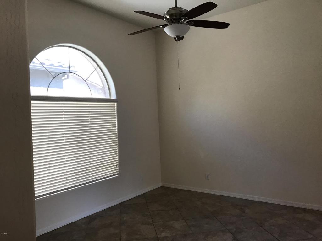 3960 E Melinda Dr, Phoenix, AZ 85050 photo 9