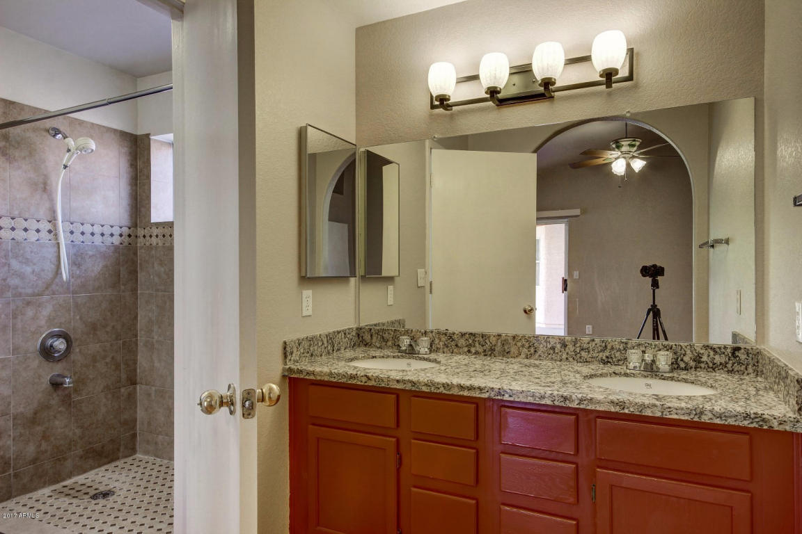 1920 E Sharon Dr, Phoenix, AZ 85022 photo 11