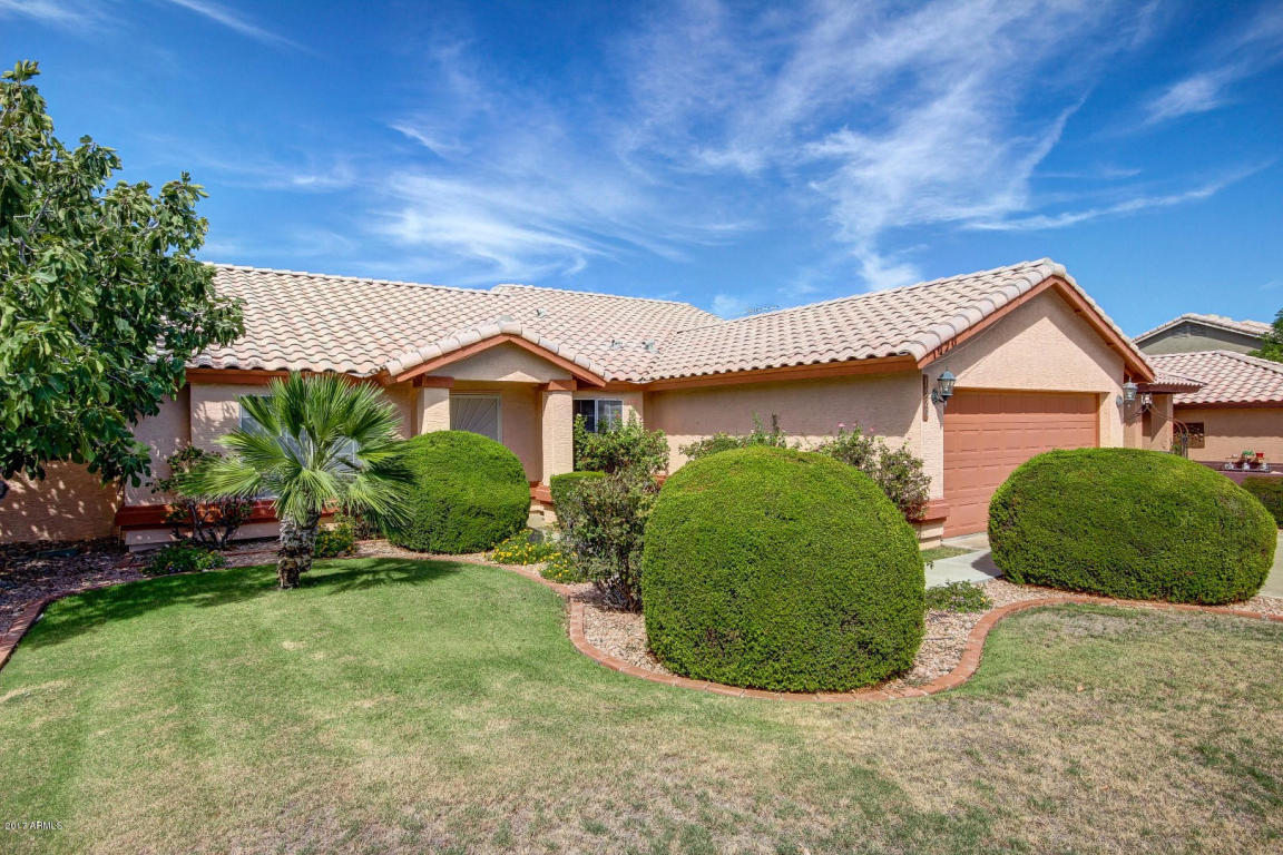 1920 E Sharon Dr, Phoenix, AZ 85022 photo 2