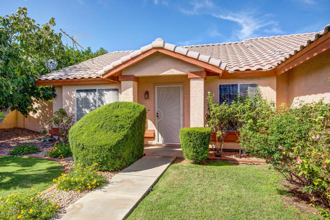 1920 E Sharon Dr, Phoenix, AZ 85022 photo 3