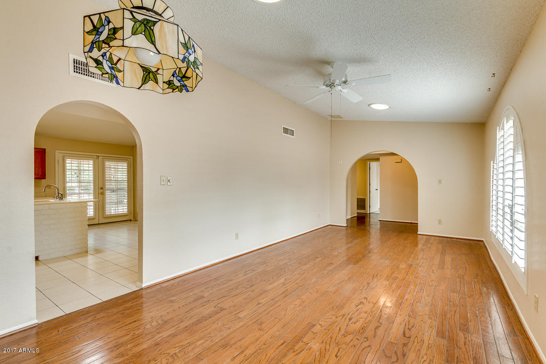 836 E Forest Hills Dr, Phoenix, AZ 85022 photo 10
