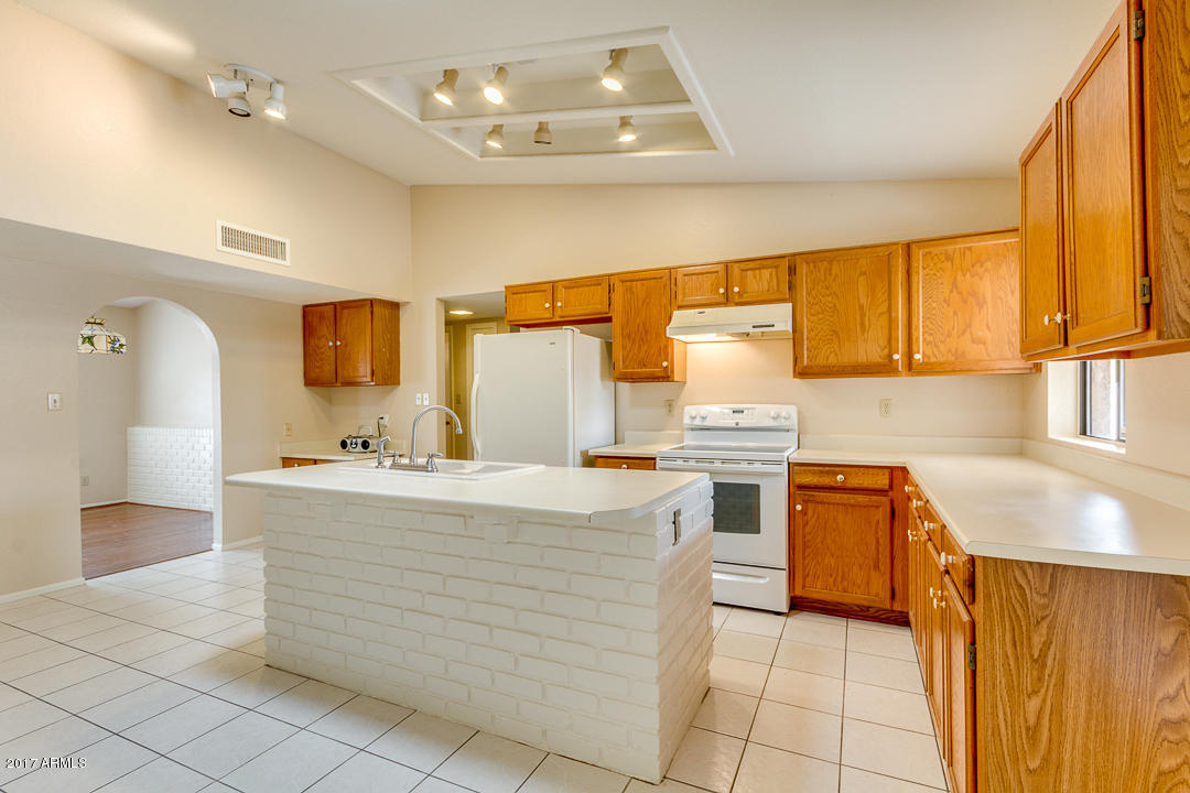 836 E Forest Hills Dr, Phoenix, AZ 85022 photo 18