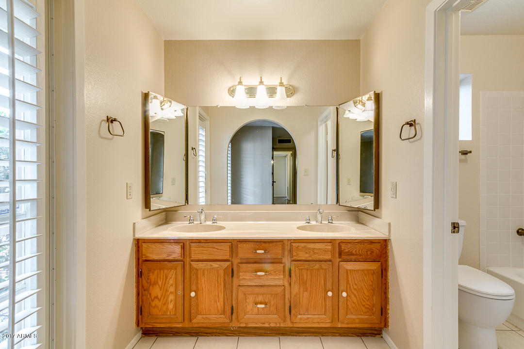 836 E Forest Hills Dr, Phoenix, AZ 85022 photo 26