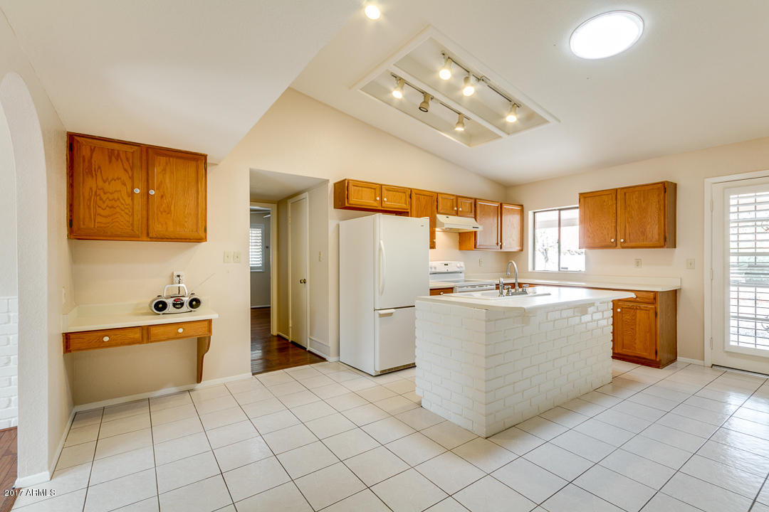 836 E Forest Hills Dr, Phoenix, AZ 85022 photo 16