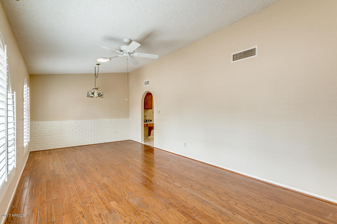 836 E Forest Hills Dr, Phoenix, AZ 85022 photo 8