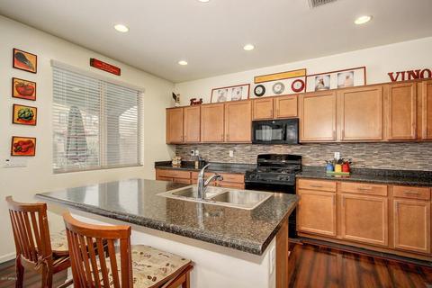 3946 E Blue Spruce Ln, Gilbert, AZ 85298 photo 9