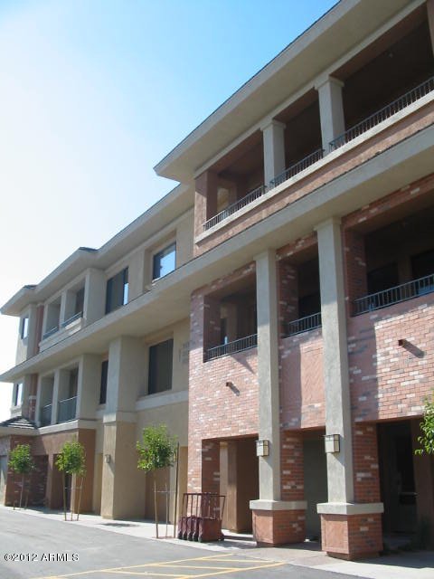 4488 E Thomas Rd #2002, Phoenix, AZ 85018 photo 3