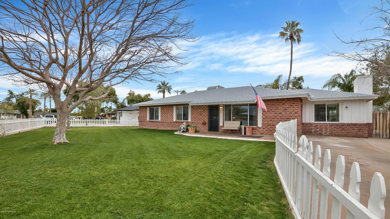 3901 E Clarendon Ave, Phoenix, AZ 85018 photo 5