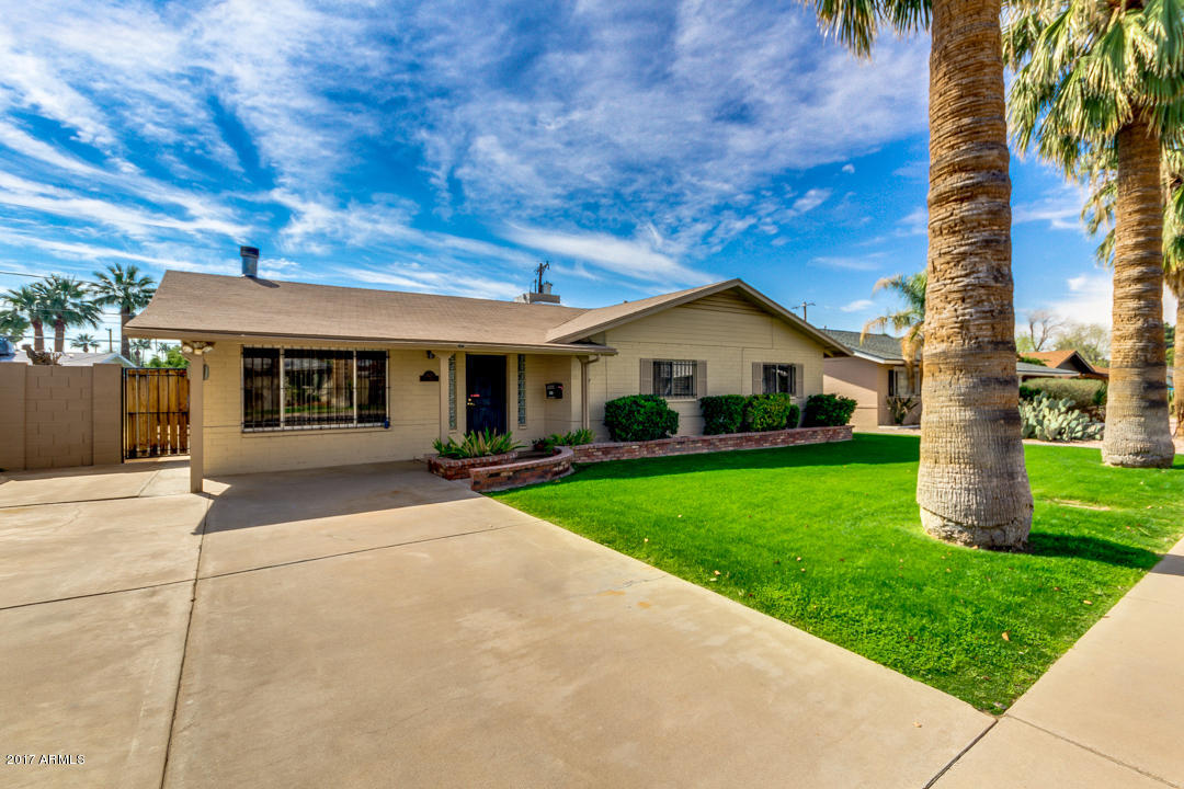 3425 E Turney Ave, Phoenix, AZ 85018 photo 2