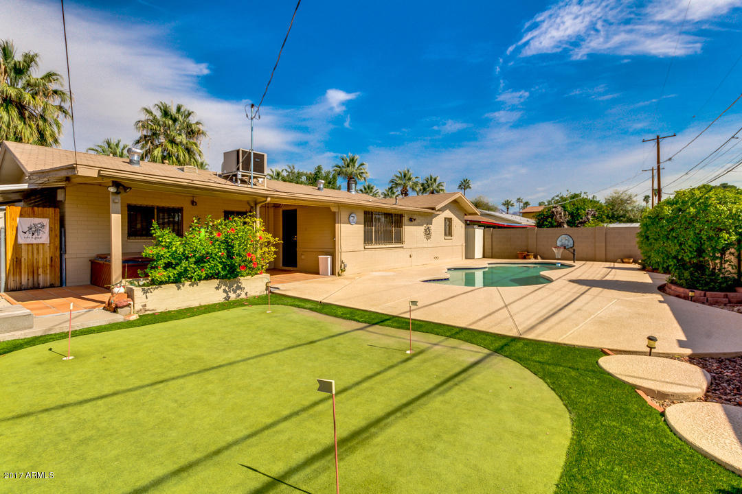 3425 E Turney Ave, Phoenix, AZ 85018 photo 1