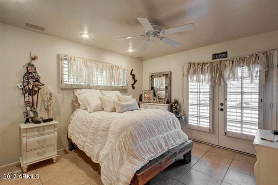 526 E Concorda Dr, Tempe, AZ 85282 photo 3