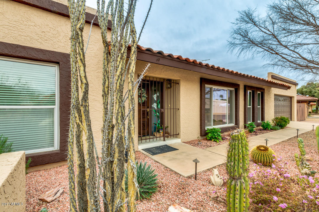 17 E Aster Dr, Phoenix, AZ 85022 photo 5