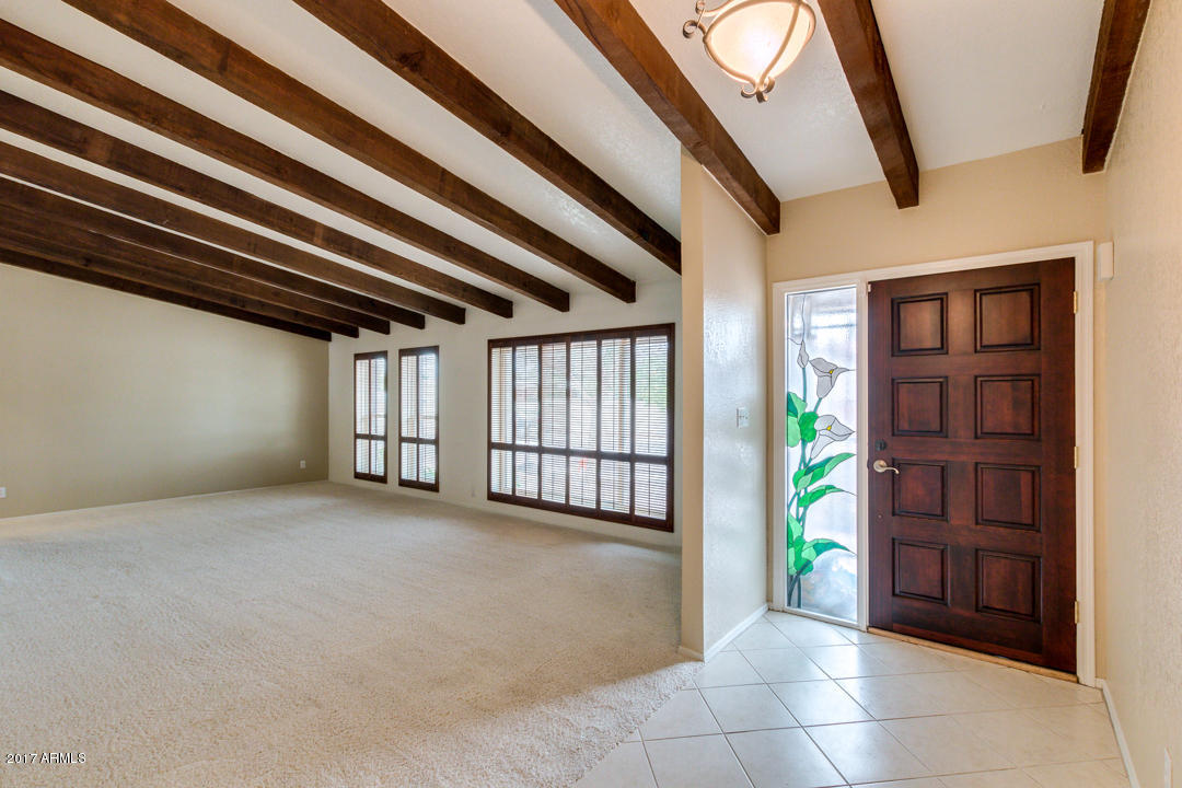 17 E Aster Dr, Phoenix, AZ 85022 photo 7