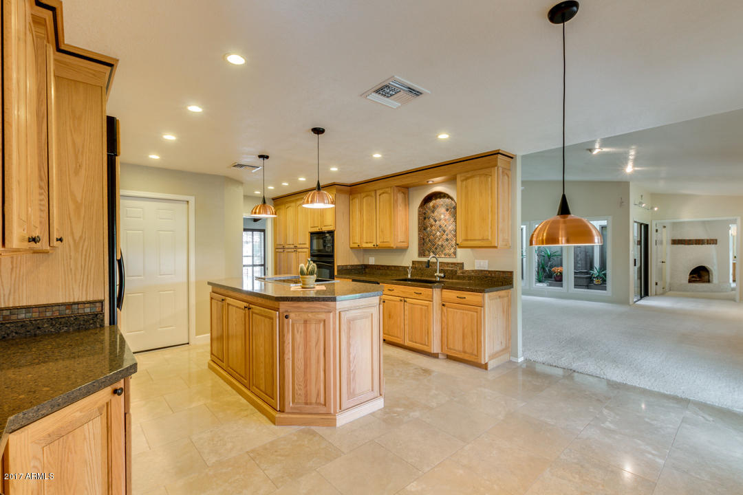 17 E Aster Dr, Phoenix, AZ 85022 photo 29