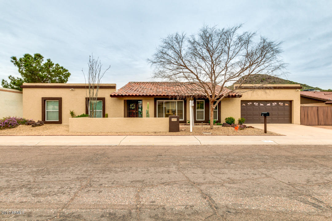 17 E Aster Dr, Phoenix, AZ 85022 photo 1