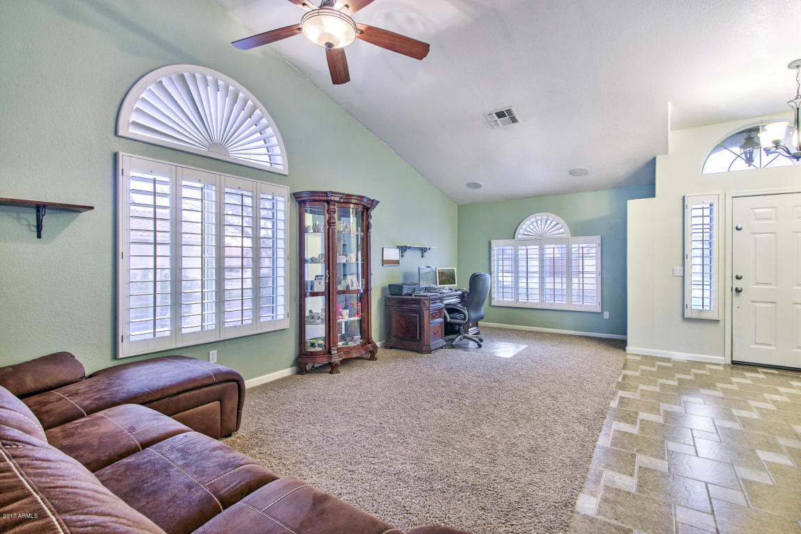2134 E Brooks St, Gilbert, AZ 85296 photo 4
