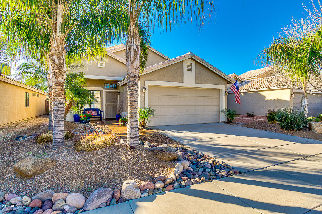2121 E Robin Ln, Phoenix, AZ 85024 photo 2