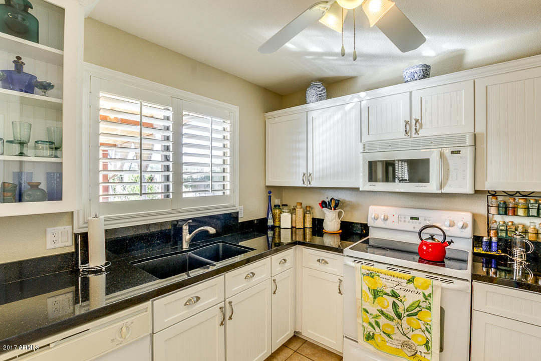 2121 E Robin Ln, Phoenix, AZ 85024 photo 15