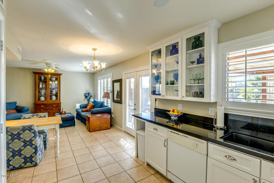 2121 E Robin Ln, Phoenix, AZ 85024 photo 16